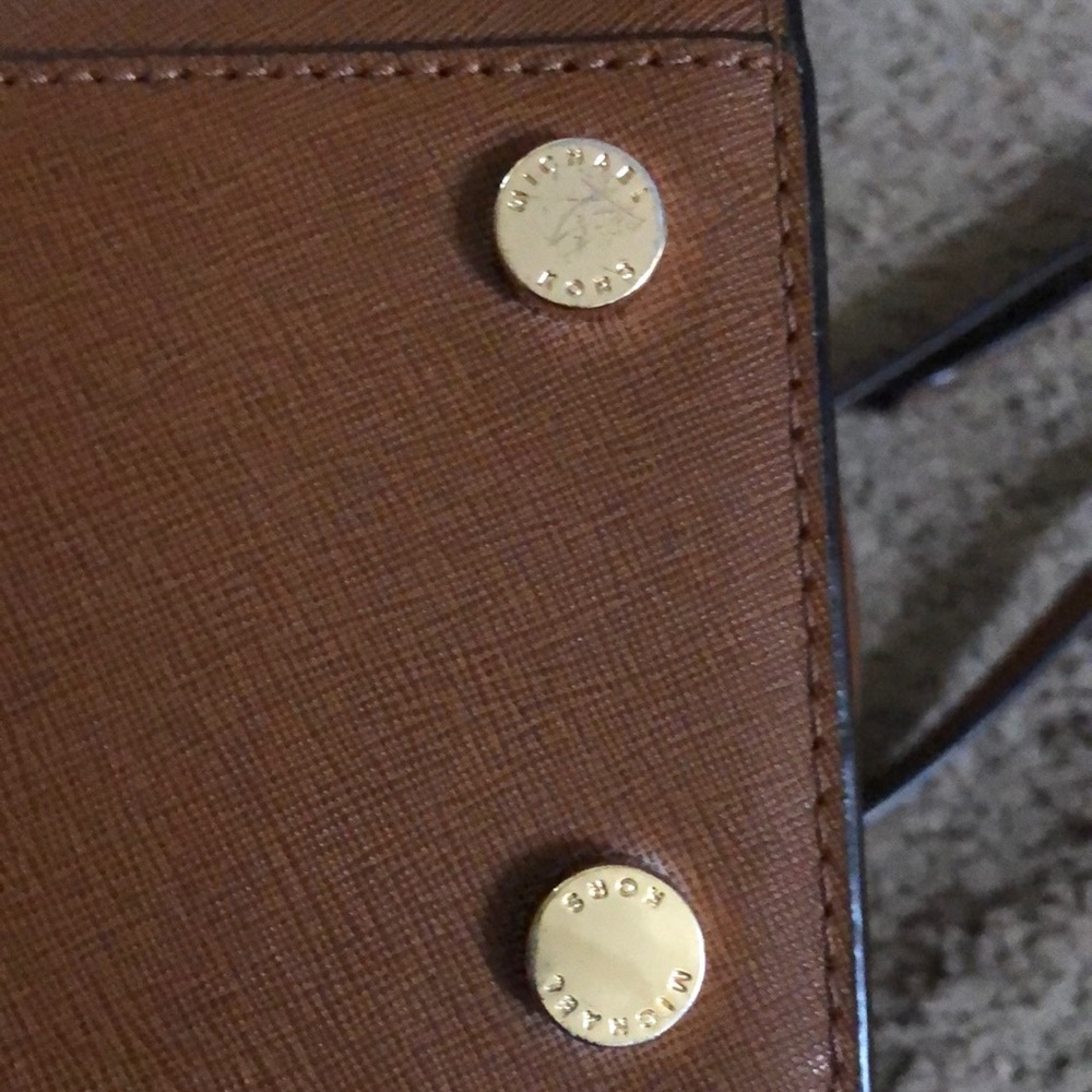 Michael kors bag and wallet - Picture 8 of 16